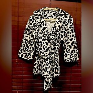 Womens lightweight jacket sz S